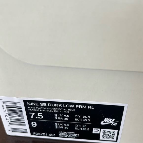 💜💙 Nike SB Dunk Low PRM RL - Rayssa Leal Wmns 9 Men’s 7.5 💜💙 - Picture 3 of 13